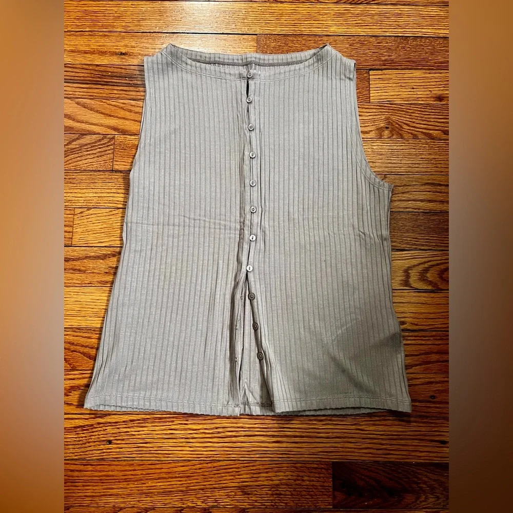 Abercrombie Top - Picture 3 of 5